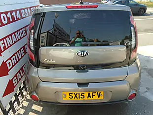 Used 2015 Kia Soul Connect Silver - Interior and Exterior details 18