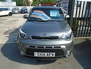 Used 2015 Kia Soul Connect Silver - Interior and Exterior details 2