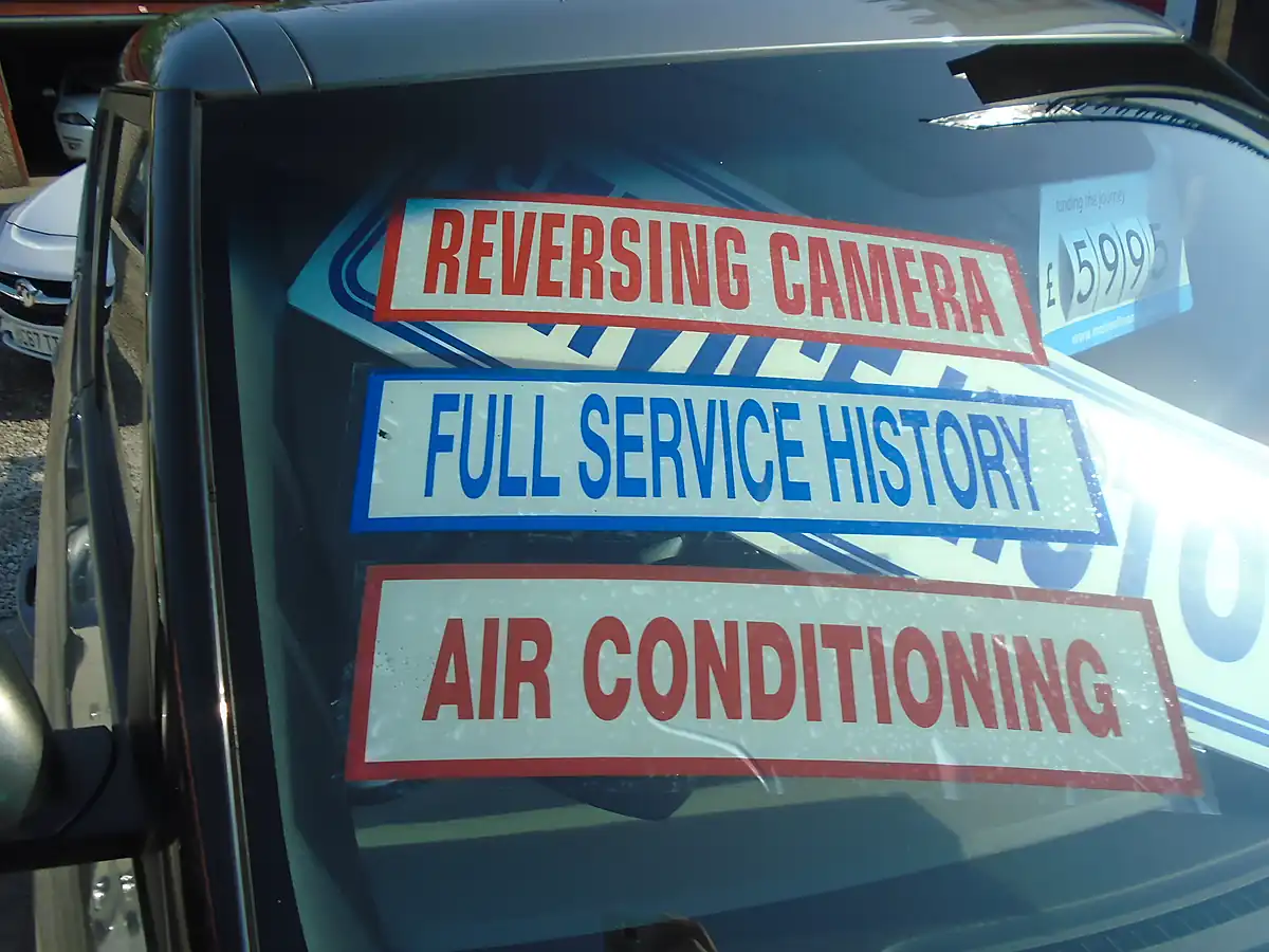 Used 2015 Kia Soul Connect Silver - Interior and Exterior details 4