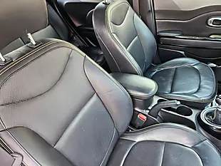 Used 2015 Kia Soul Maxx Silver - Interior and Exterior details 15