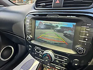 Used 2015 Kia Soul Maxx Silver - Interior and Exterior details 9