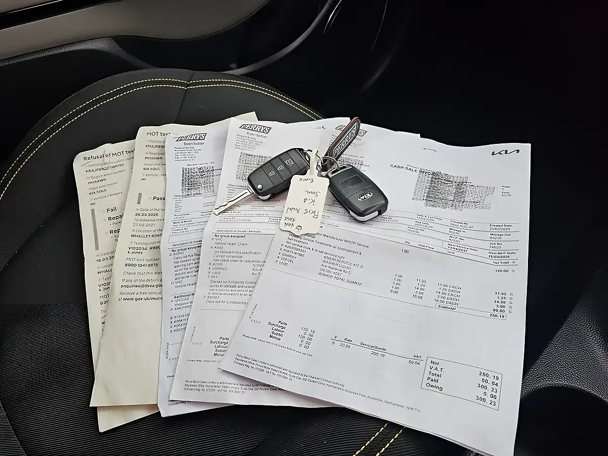 Used 2015 Kia Soul Mixx Black - Interior and Exterior details 11