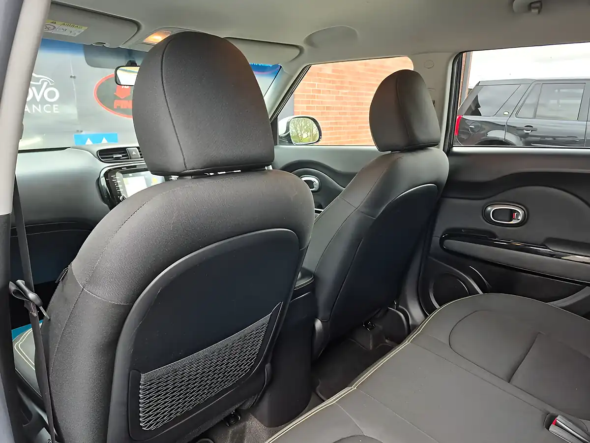 Used 2015 Kia Soul Mixx Blue - Interior and Exterior details 18