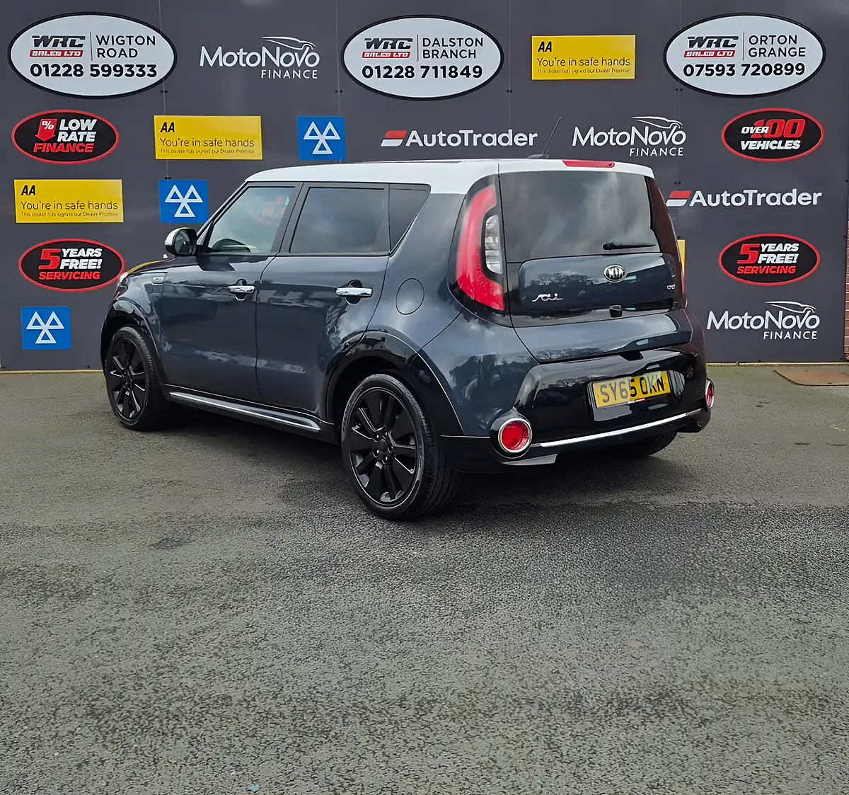 Used 2015 Kia Soul Mixx Blue - Interior and Exterior details 3