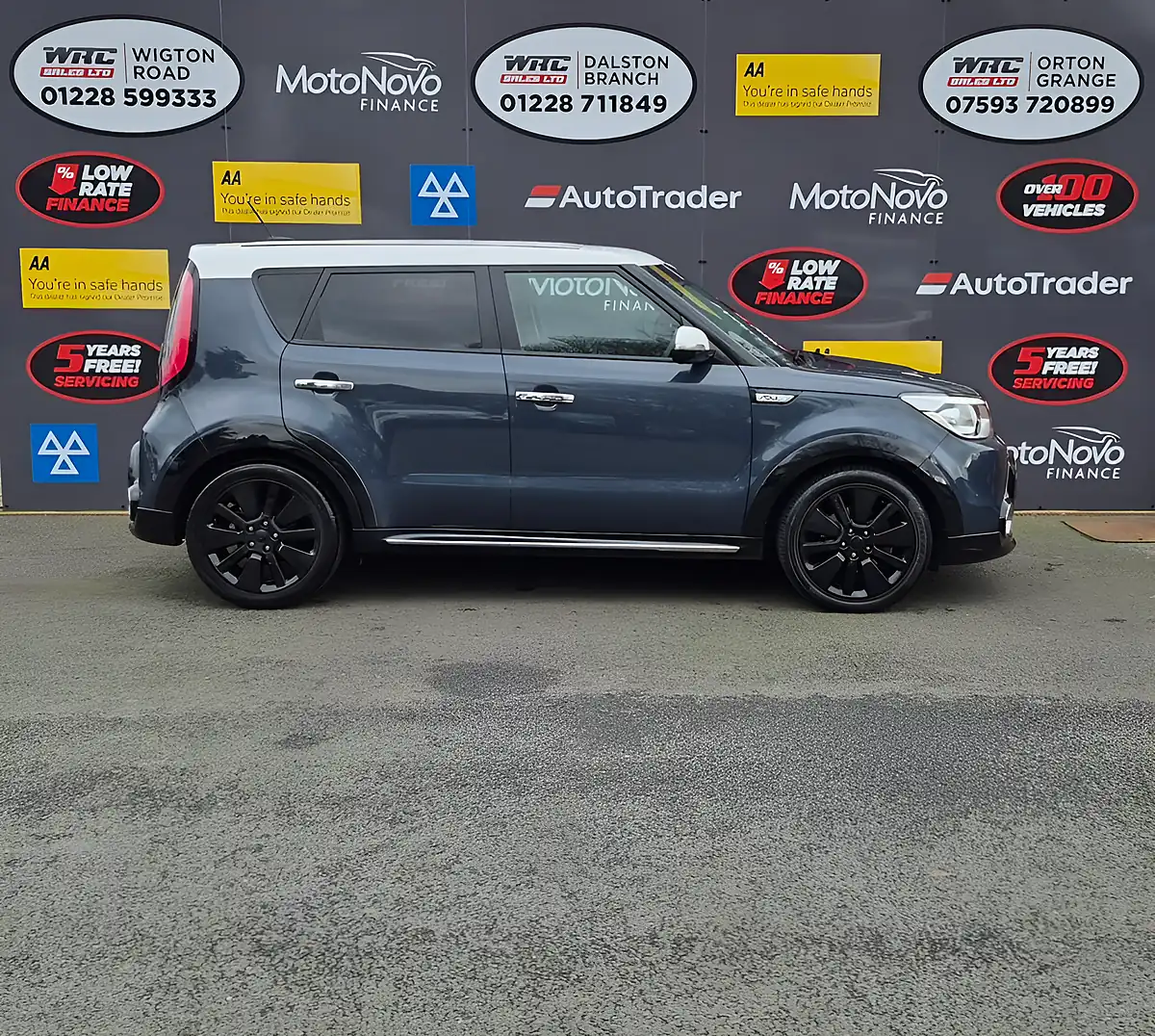 Used 2015 Kia Soul Mixx Blue - Interior and Exterior details 5