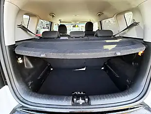 Used 2015 Kia Soul Mixx White - Interior and Exterior details 10