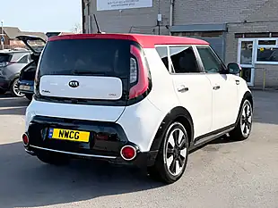 Used 2015 Kia Soul Mixx White - Interior and Exterior details 11
