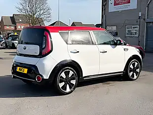 Used 2015 Kia Soul Mixx White - Interior and Exterior details 12
