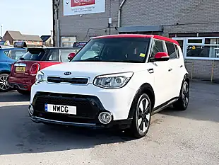 Used 2015 Kia Soul Mixx White - Interior and Exterior details 5