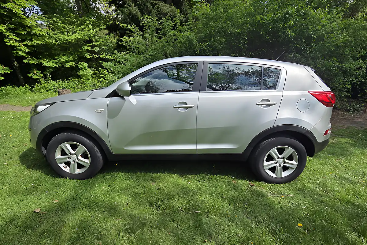 Used 2015 Kia Sportage 1 Isg Silver - Interior and Exterior details 5