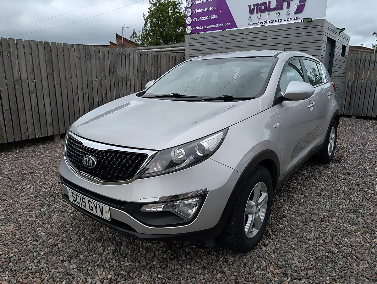 Used 2015 Kia Sportage Ecodynamics 1 2WD Silver - Interior and Exterior details 6