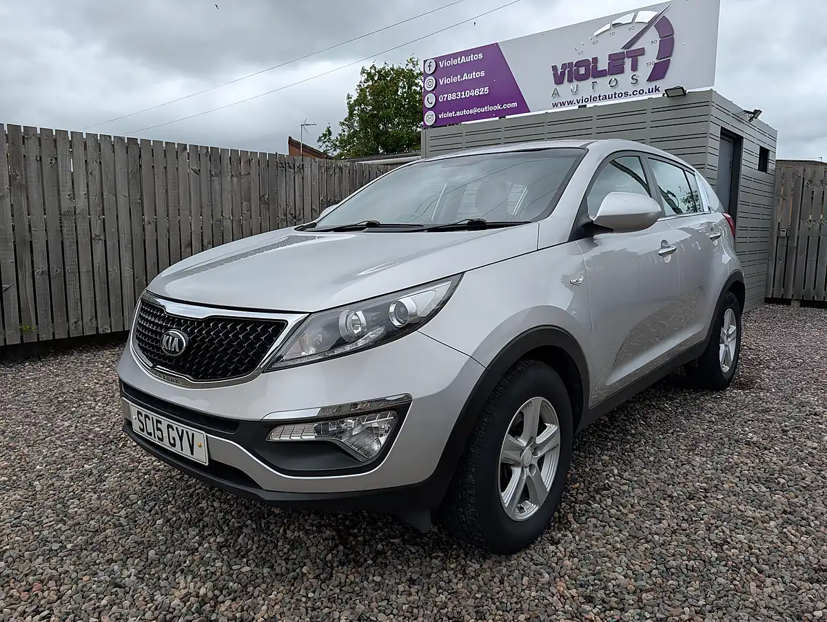 Used 2015 Kia Sportage Ecodynamics 1 2WD Silver - Interior and Exterior details 8