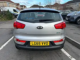 Used 2015 Kia Sportage Ecodynamics 1 Silver - Interior and Exterior details 7
