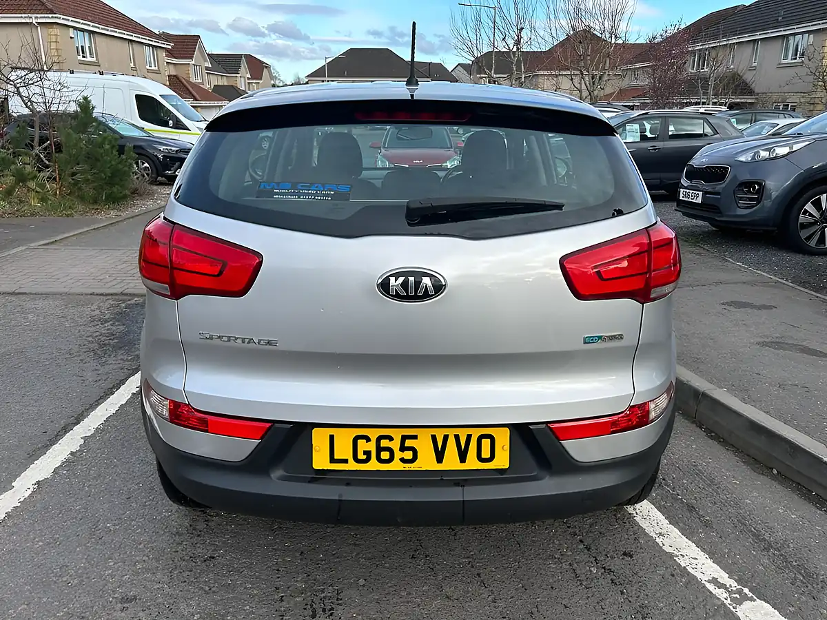 Used 2015 Kia Sportage Ecodynamics 1 Silver - Interior and Exterior details 7