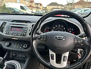 Used 2015 Kia Sportage Ecodynamics 1 Silver - Interior and Exterior details 8