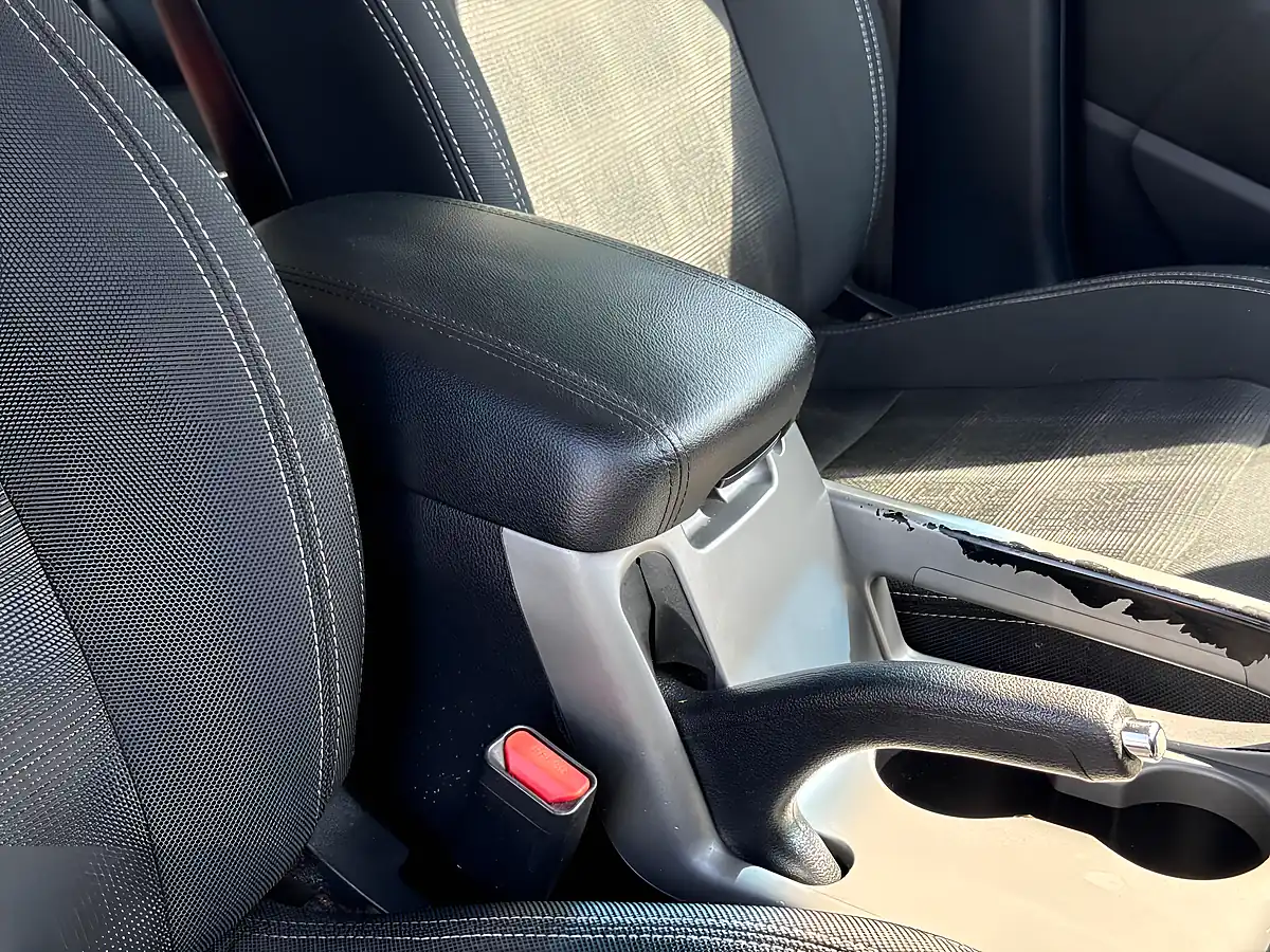 Used 2015 Kia Sportage Ecodynamics 1 White - Interior and Exterior details 10