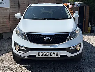 Used 2015 Kia Sportage Ecodynamics 1 White - Interior and Exterior details 2
