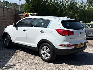 Used 2015 Kia Sportage Ecodynamics 1 White - Interior and Exterior details 4