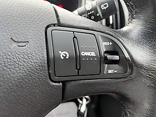 Used 2015 Kia Sportage Ecodynamics 1 White - Interior and Exterior details 15
