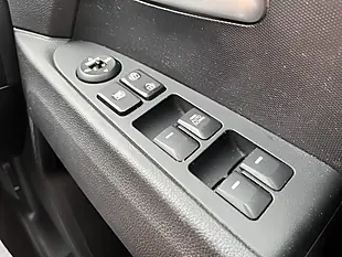 Used 2015 Kia Sportage Ecodynamics 1 White - Interior and Exterior details 17