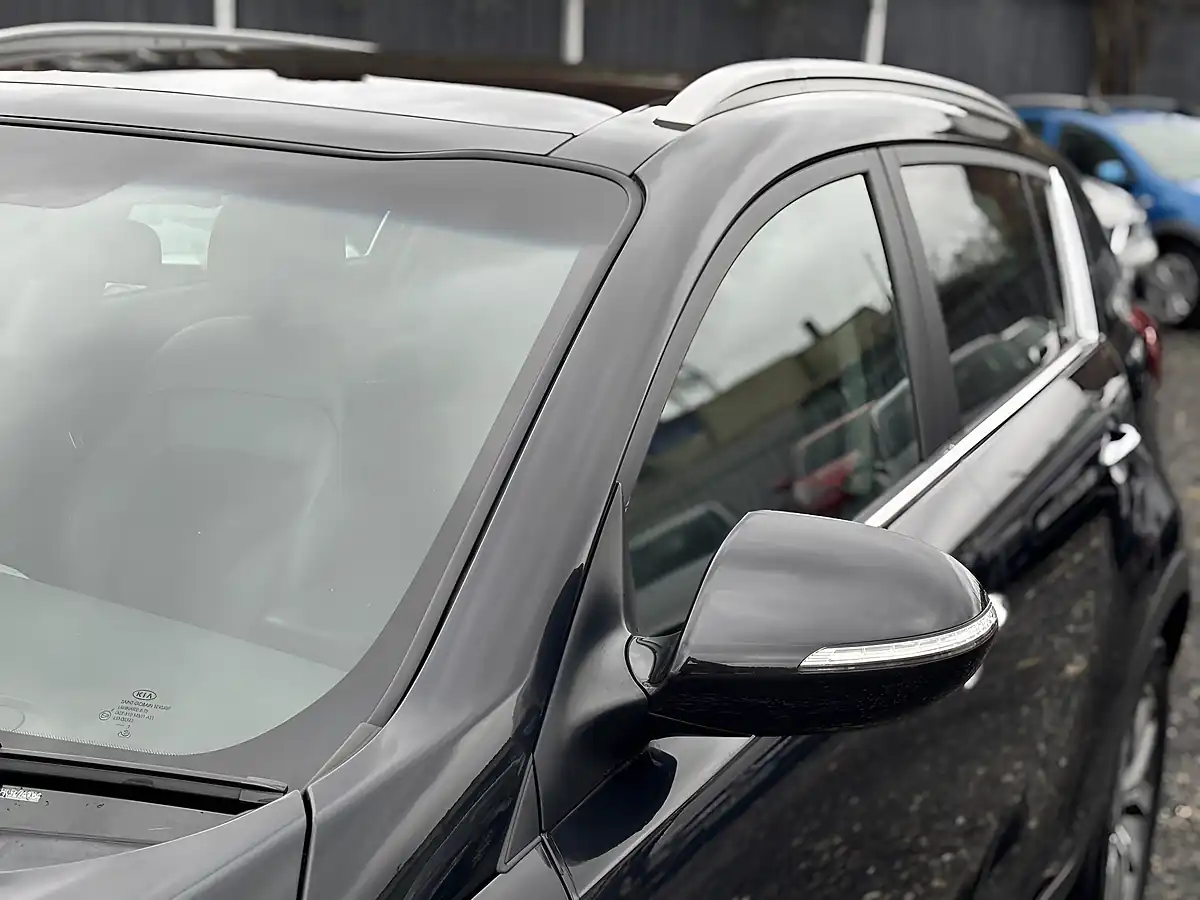 Used 2015 Kia Sportage Ecodynamics 2 Black - Interior and Exterior details 12