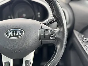 Used 2015 Kia Sportage Ecodynamics 2 Black - Interior and Exterior details 17
