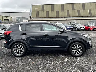 Used 2015 Kia Sportage Ecodynamics 2 Black - Interior and Exterior details 8