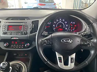 Used 2015 Kia Sportage Ecodynamics 2 Black - Interior and Exterior details 7