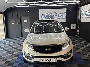 Used 2015 Kia Sportage Ecodynamics 2 White - Interior and Exterior details 3