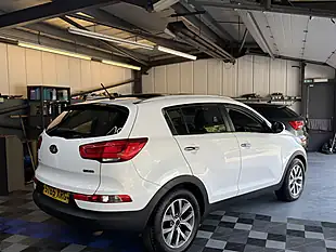 Used 2015 Kia Sportage Ecodynamics 2 White - Interior and Exterior details 6