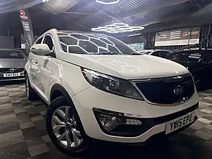 Used 2015 Kia Sportage Ecodynamics 2 White - Interior and Exterior details 2