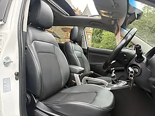 Used 2015 Kia Sportage Ecodynamics 2 White - Interior and Exterior details 10