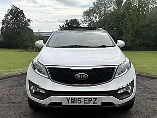 Used 2015 Kia Sportage Ecodynamics 2 White - Interior and Exterior details 12