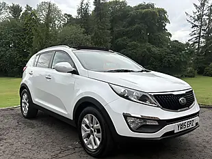 Used 2015 Kia Sportage Ecodynamics 2 White - Interior and Exterior details 3
