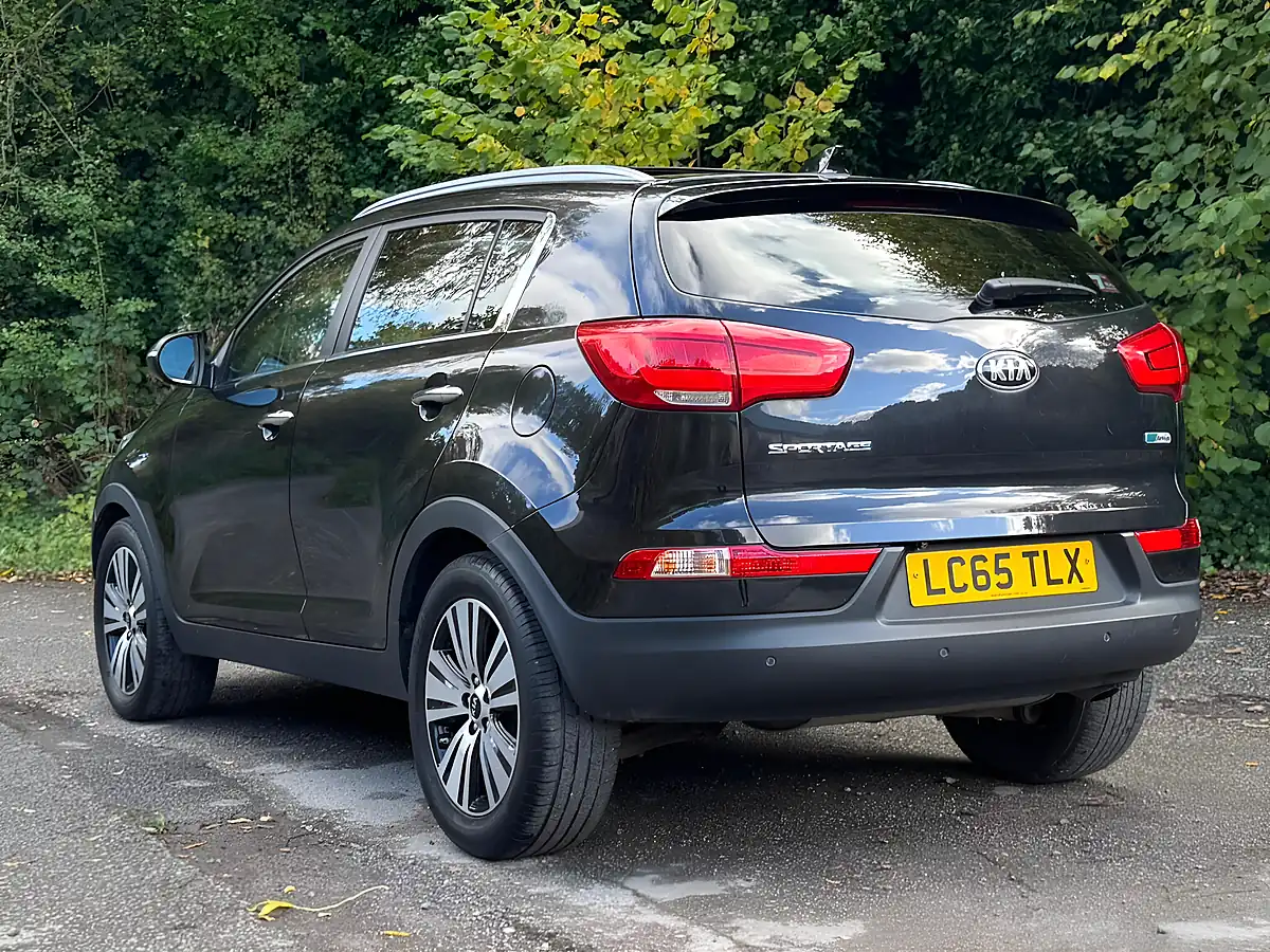 Used 2015 Kia Sportage Ecodynamics 3 Black - Interior and Exterior details 12