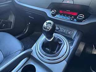 Used 2015 Kia Sportage Ecodynamics 3 Black - Interior and Exterior details 19