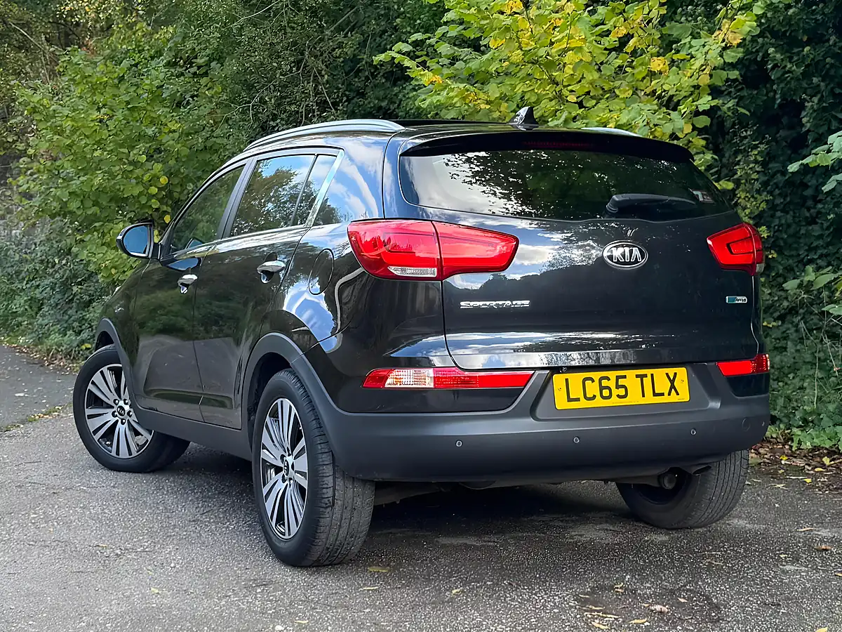 Used 2015 Kia Sportage Ecodynamics 3 Black - Interior and Exterior details 2