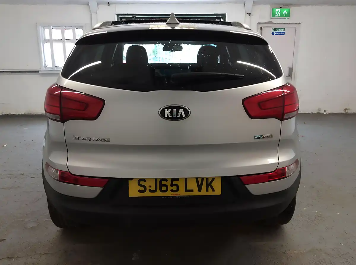 Used 2015 Kia Sportage Ecodynamics 3 Silver - Interior and Exterior details 10