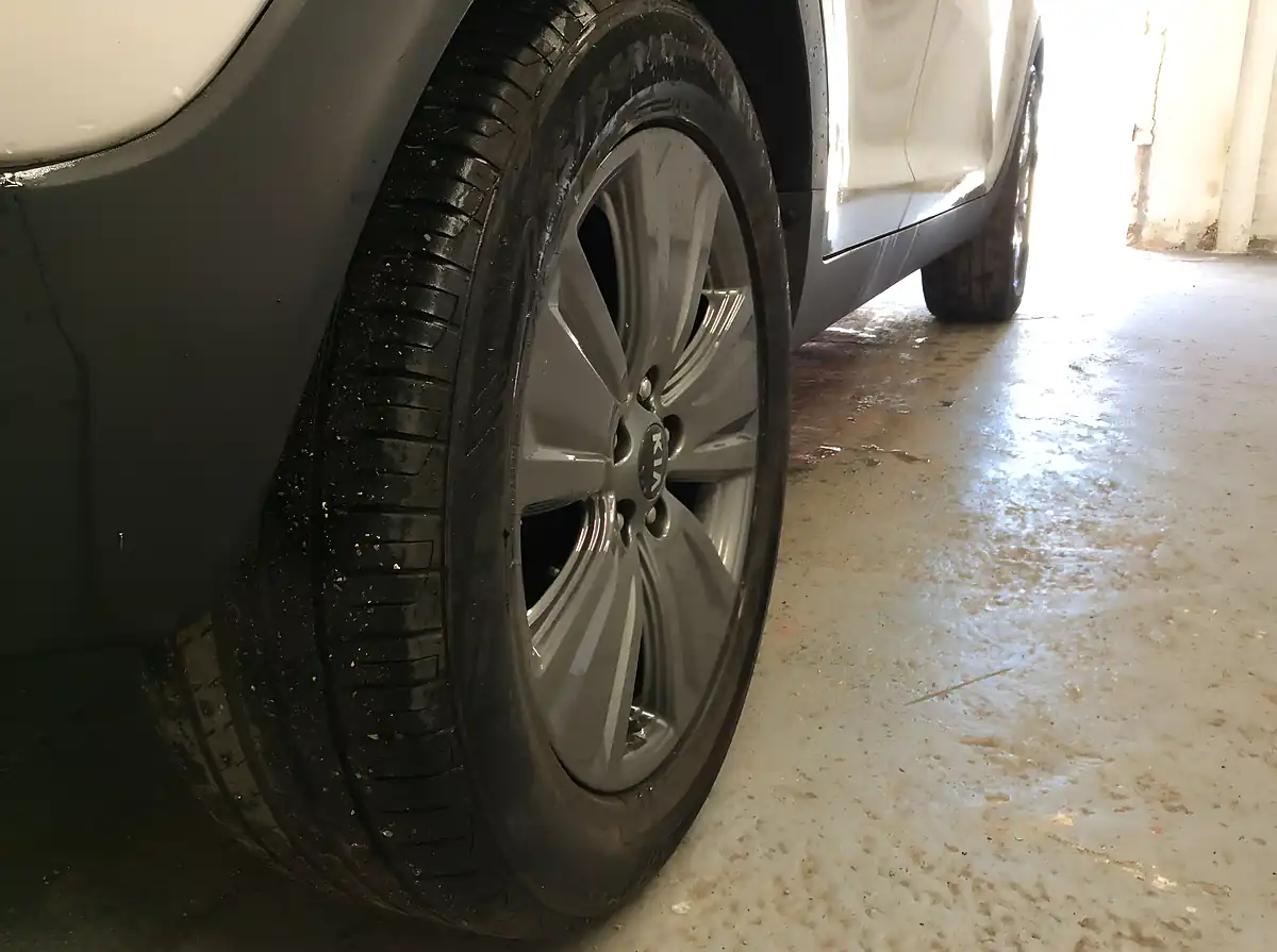 Used 2015 Kia Sportage Ecodynamics 3 Silver - Interior and Exterior details 14