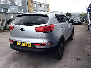 Used 2015 Kia Sportage Ecodynamics 3 Silver - Interior and Exterior details 19