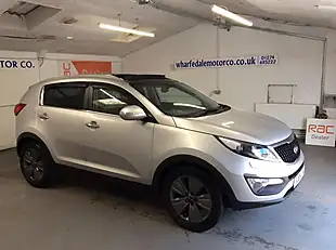 Used 2015 Kia Sportage Ecodynamics 3 Silver - Interior and Exterior details 2