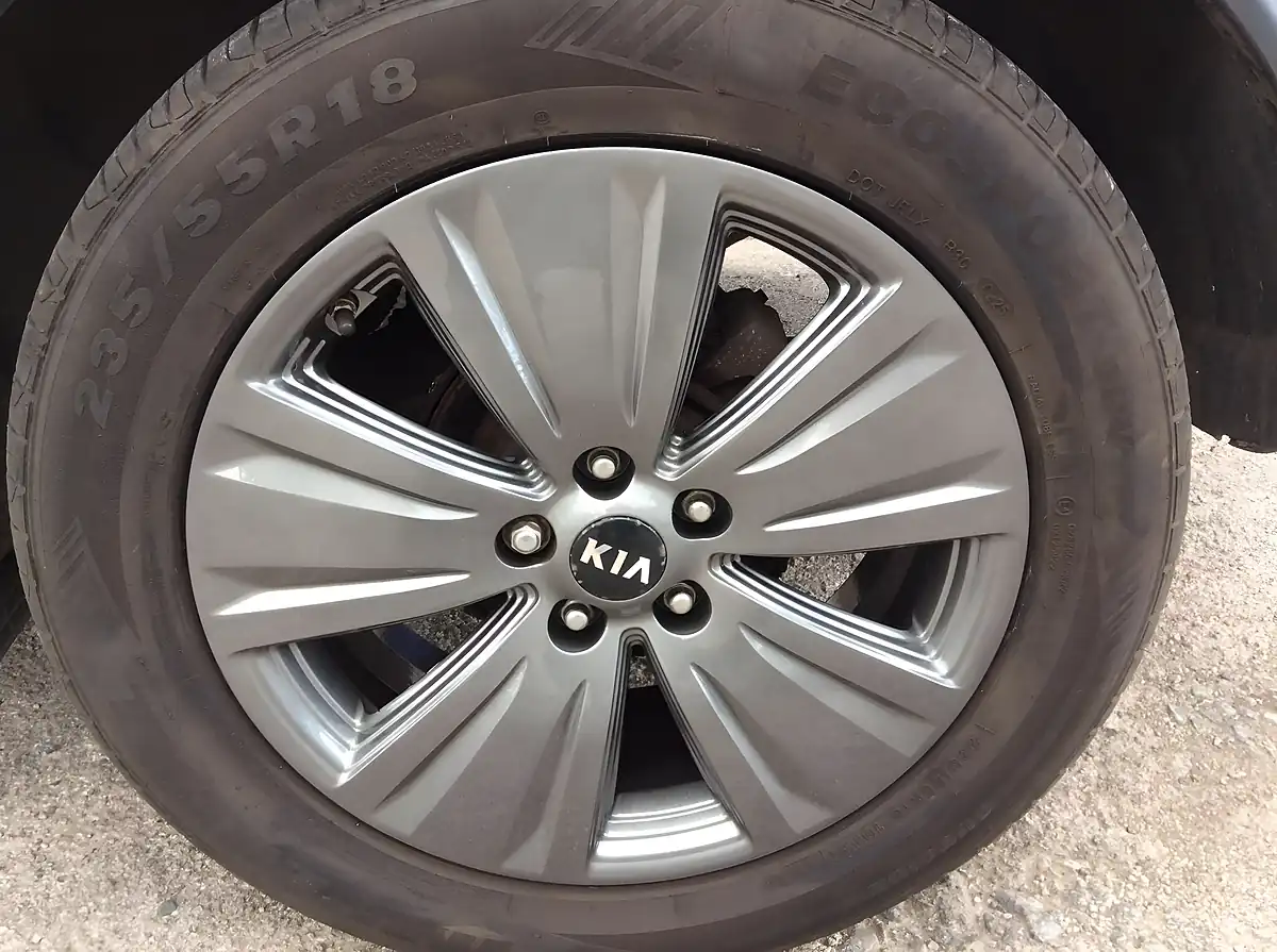 Used 2015 Kia Sportage Ecodynamics 3 Silver - Interior and Exterior details 20