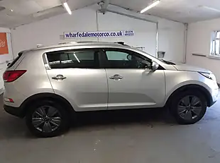 Used 2015 Kia Sportage Ecodynamics 3 Silver - Interior and Exterior details 5