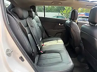Used 2015 Kia Sportage Ecodynamics 3 White - Interior and Exterior details 12