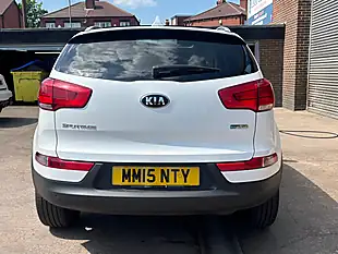Used 2015 Kia Sportage Ecodynamics 3 White - Interior and Exterior details 6