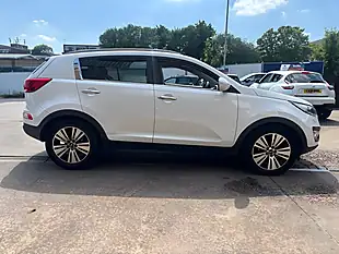Used 2015 Kia Sportage Ecodynamics 3 White - Interior and Exterior details 8
