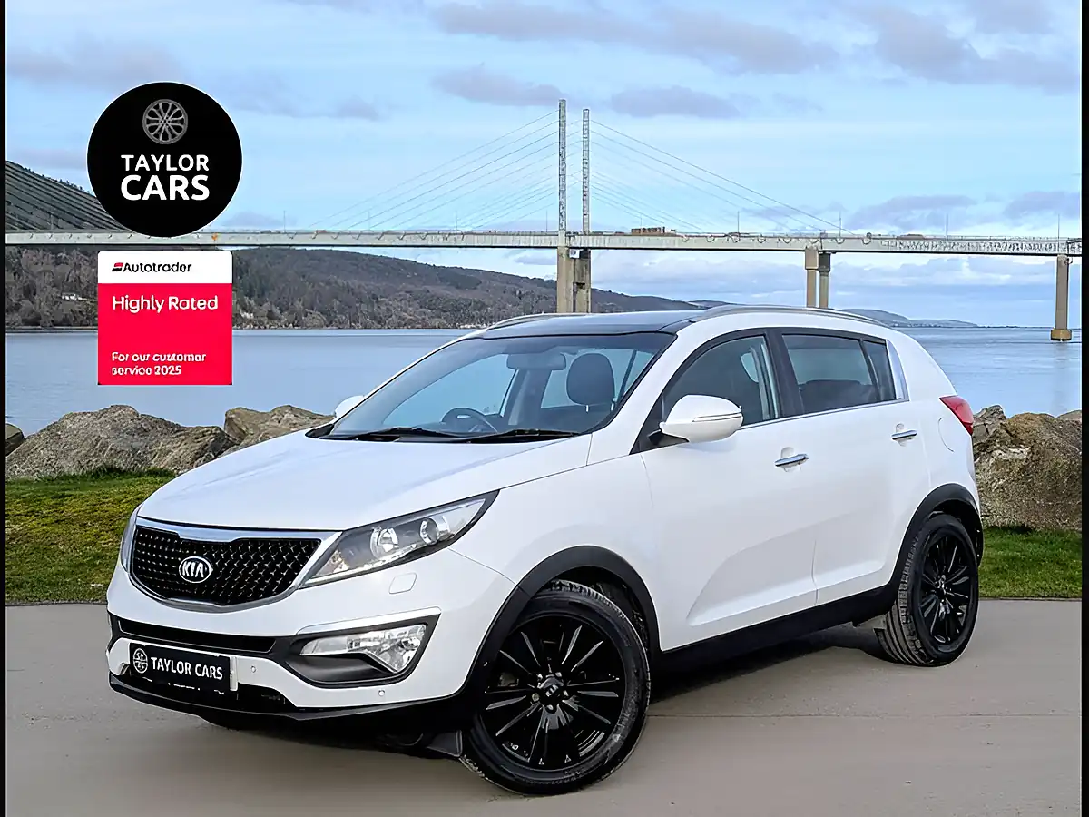 Used 2015 Kia Sportage Ecodynamics 4 White - Front View