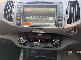 Used 2015 Kia Sportage Ecodynamics 4 White - Interior and Exterior details 12