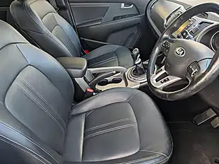 Used 2015 Kia Sportage Ecodynamics 4 White - Interior and Exterior details 9