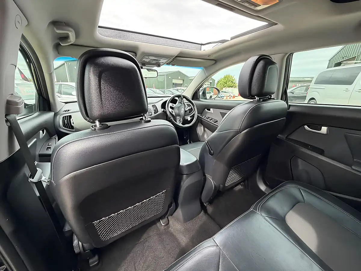 Used 2015 Kia Sportage KX-2 AWD Black - Interior and Exterior details 20